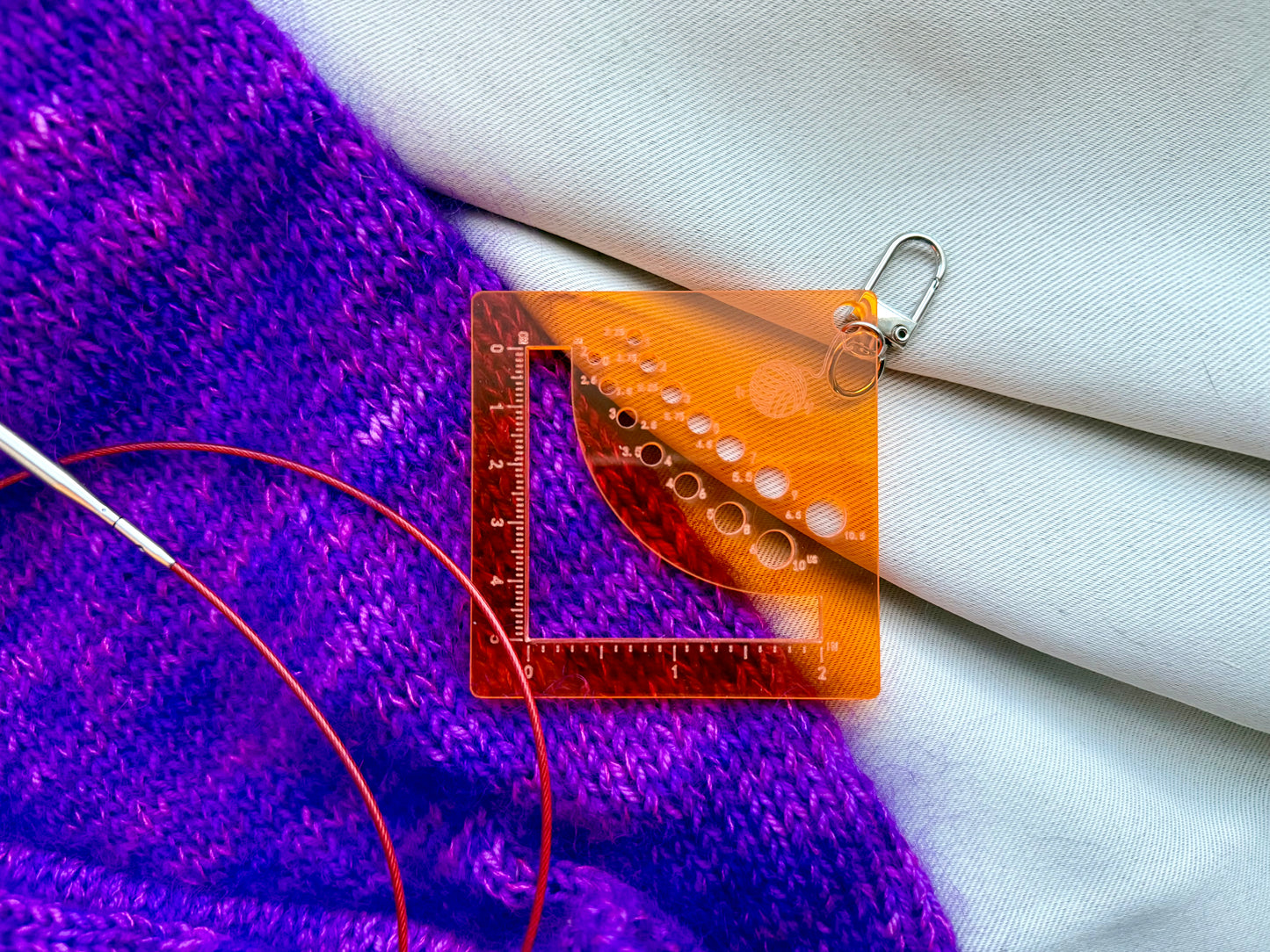 Orange Acrylic Knitting Needle Gauge