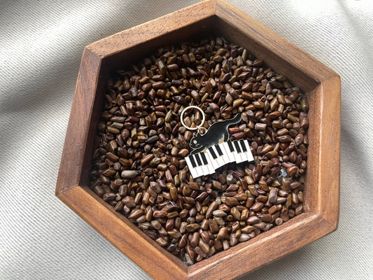 Piano Cat Stitch Marker