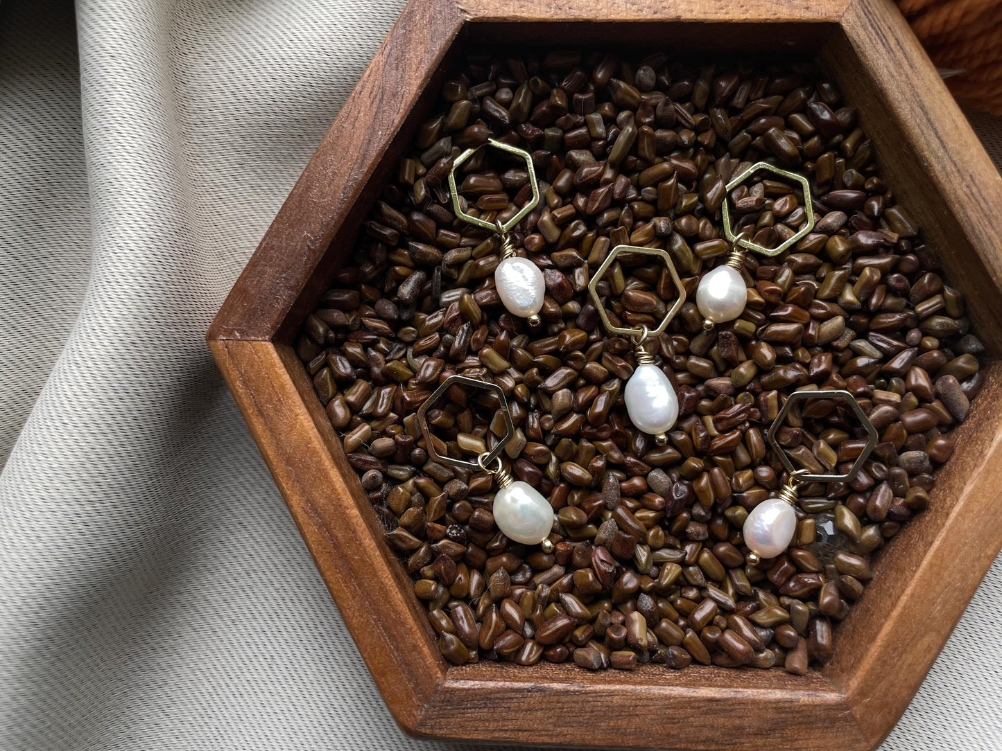 Freshwater Pearl Stitch Markers