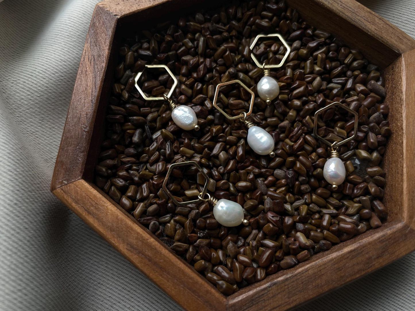 Freshwater Pearl Stitch Markers