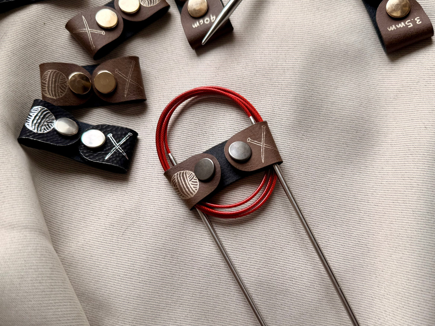 Knitting Needle Holder