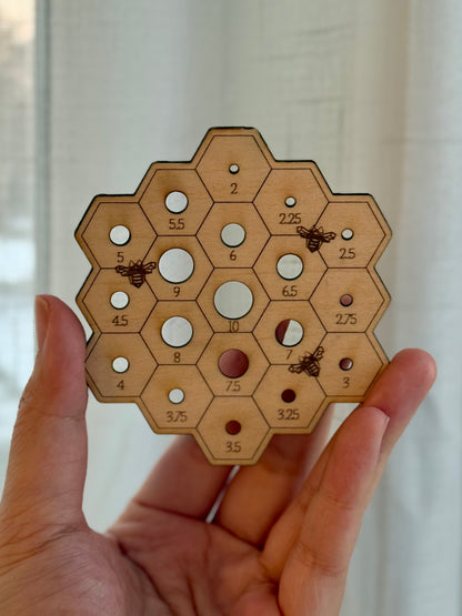Beehive Knitting Needle Gauge