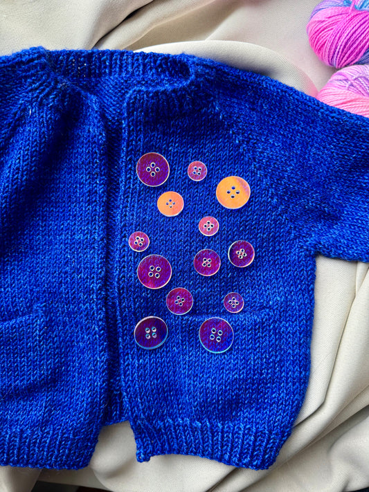 Iridescent buttons