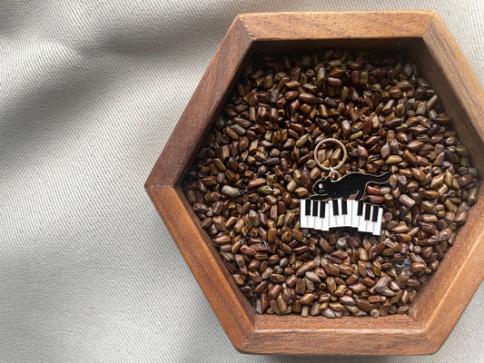 Piano Cat Stitch Marker