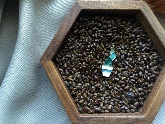 Cactus stitch marker